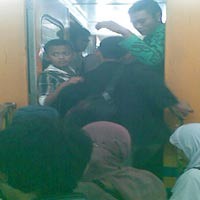 Puncak Mudik di Stasiun Gubeng Diperkirakan Hari Ini 