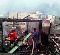 Api Lumat Pemukiman Padat