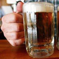 Internet Bisa Tolong Mahasiswa Pemabuk Berat