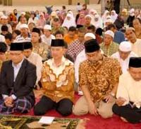 Warga Indonesia di Riyadh Salat Id