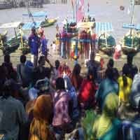 Pantai Kenjeran Diserbu 8 Ribu Pengunjung