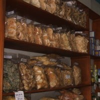 Omset Pedagang Oleh-oleh Berlipat