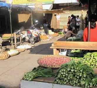 H+2 Lebaran, Pasar Tradisional Masih Sepi