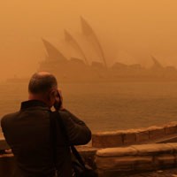 Badai Debu Selimuti Sydney, Aktivitas Bandara Terganggu