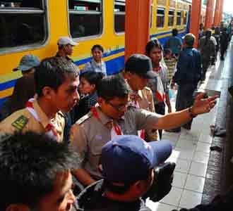 Stasiun Lempuyangan Padat