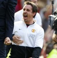 Bellamy dan Neville Luput dari Sanksi FA