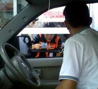 Bayar Pajak Tanpa Keluar dari Mobil