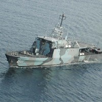 Tak Berdokumen lengkap, KRI Kakap 811 Amankan Kapal Ikan