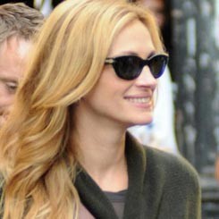 Julia Roberts Basah Kuyup Syuting Eat, Pray, Love