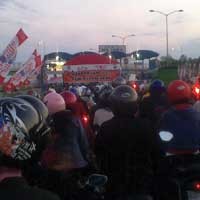 Meski Ramai, Arus Lalin di Suramadu Lancar 