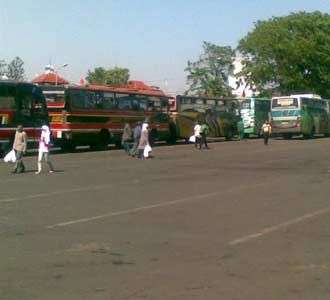 Arus Balik di Terminal Cicaheum Sepi