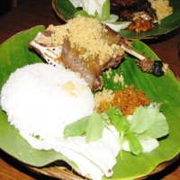 Kepincut Begor Empuk Plus Sambal Dahsyat