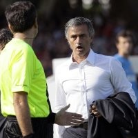 Mourinho Tutupi Kelemahan dengan Mulut Besarnya