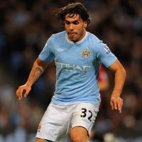 Tekuk West Ham, Tevez Cetak Dua Gol