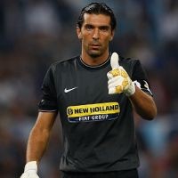 Buffon Harapkan Laga Luar Biasa
