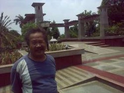 Makam Ade Irma Suryani Tak Terawat