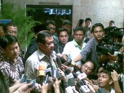 Tim 5 & Plt Pimpinan KPK Boneka Ditolak Kalangan Civil Society