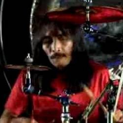 Drummer Kantata Taqwa Meninggal Dunia