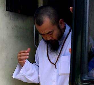 Syekh Puji Jalani Sidang