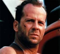 Bruce Willis Masih Ingin Menghajar Penjahat Sebelum Meninggal 