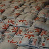 Bulog Siap Distribusikan 15.000 Ton Beras Untuk Korban Gempa