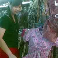 Pemkab Kediri Tak Anjurkan PNS Pakai Batik