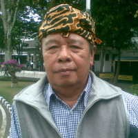 Prak Pilingkung, Sindir Pemkot Bandung Lewat Lagu