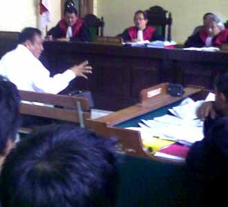 Eks Dirut BJB Bersaksi