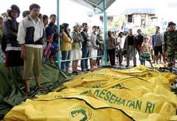 5 Rumah Sakit Evakuasi 529 Jiwa Korban Tewas Gempa Padang