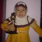 Nayla Aulia Nanda Anjali, 3,2 Tahun; Perempuan; f