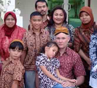 Pesta Batik di Qatar