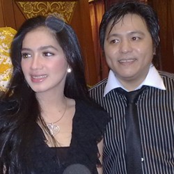Padang Gempa, Angel Karamoy Syok