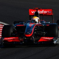 Hamilton Bermasalah dengan Mobilnya