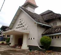Gempa Rusak Tempat Peribadatan