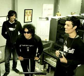 Sungsang Lebam Telak, Si Superjazz