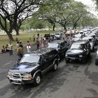 Chevrolet Club Berbatik Keliling Jakarta