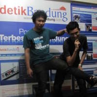  Idealis Tapi Tidak Anti Industri