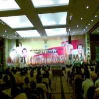 Main Golf Dulu Masuk Arena Munas Kemudian