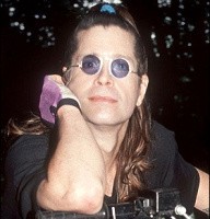 Ozzy Osbourne Akhirnya Punya SIM