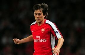 Rosicky Pilih Bugar Ketimbang Kontrak