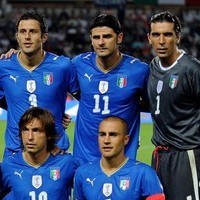 Yang Penting Hasil, Italia