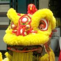 Kumpulkan Dana Bantuan, Warga Keturunan Cina Gelar Barongsai