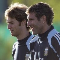 Pemain Lokal Solusi Argentina?