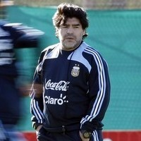 Pemain Tak Risaukan Maradona 