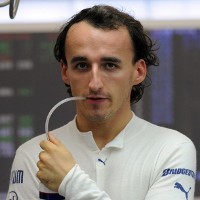 Kubica Resmi Gabung Renault di 2010