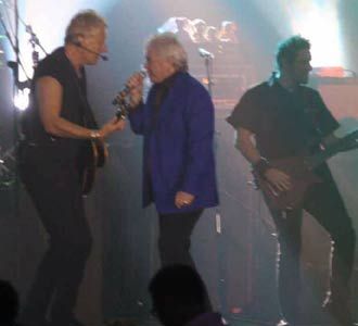 Air Supply Masih Enerjik