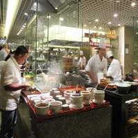 Mengintip Straits Kitchen di Singapura