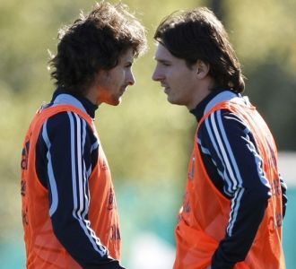 Dunia Menunggu Argentina