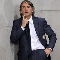 Mancini Pertimbangkan Latih Berbatov cs