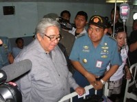  MPR Sumbang Rp 100 Juta untuk RS Terapung